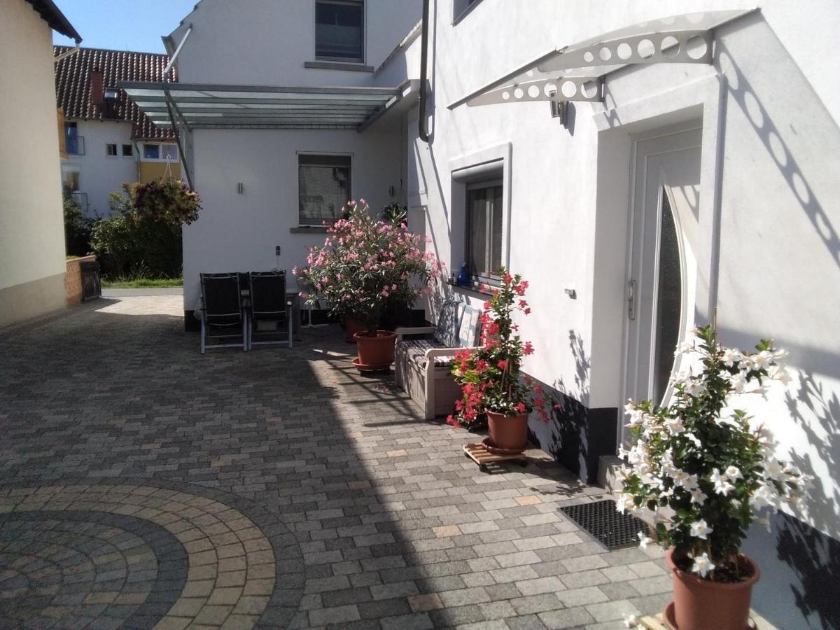 Ferienhaus Fam. Bisgen Niederkirchen bei Deidesheim Exterior foto
