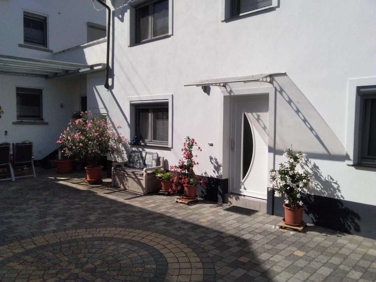 Ferienhaus Fam. Bisgen Niederkirchen bei Deidesheim Exterior foto